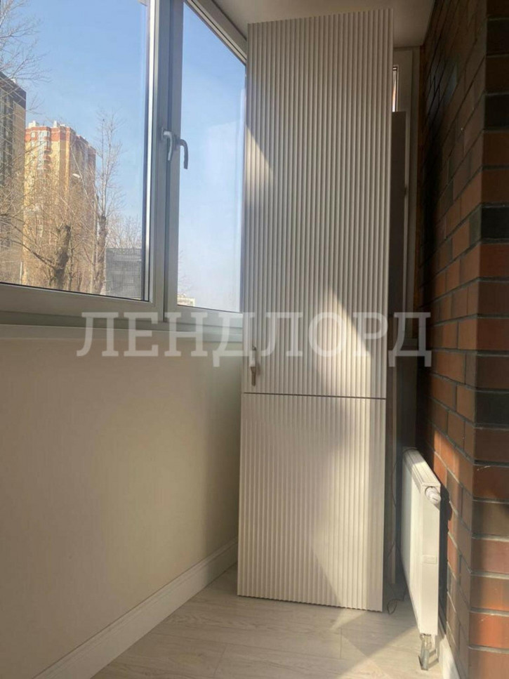 3-комн квартира улица Мечникова, 110с2