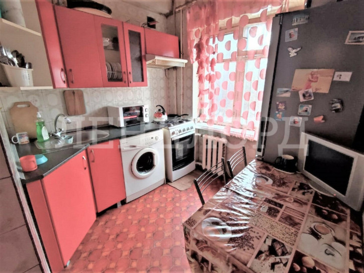 3-комн квартира Университетский переулок, 131Б