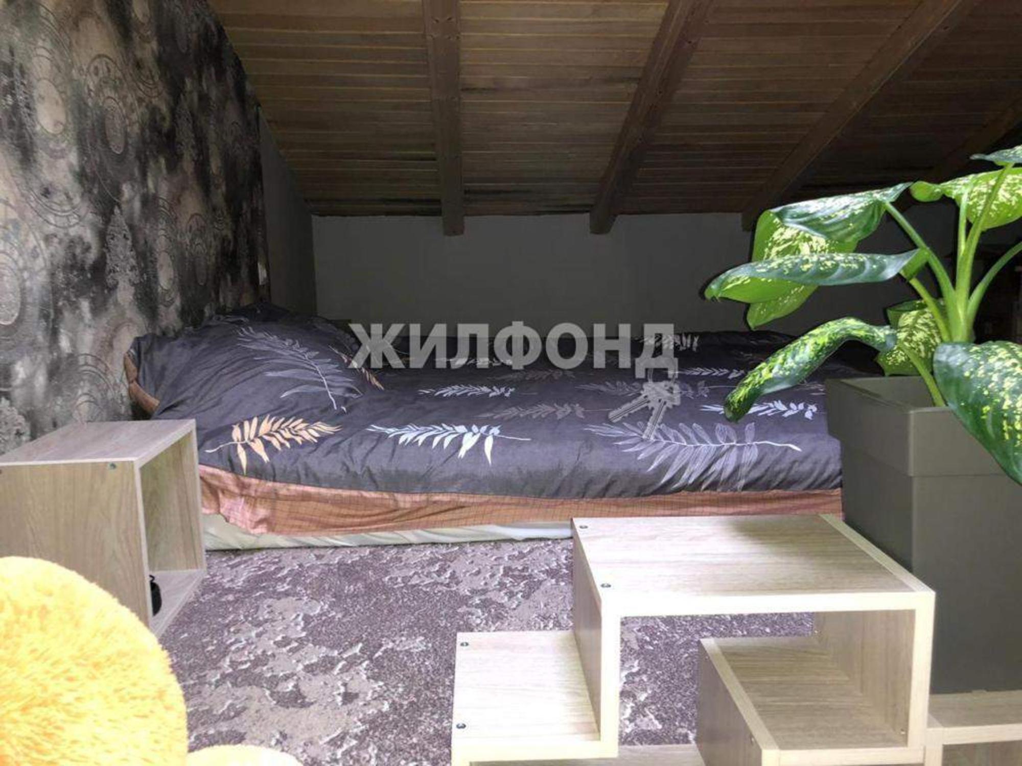 Купить студию за 7 500 000 рублей на Чекменева улица, д.11/5