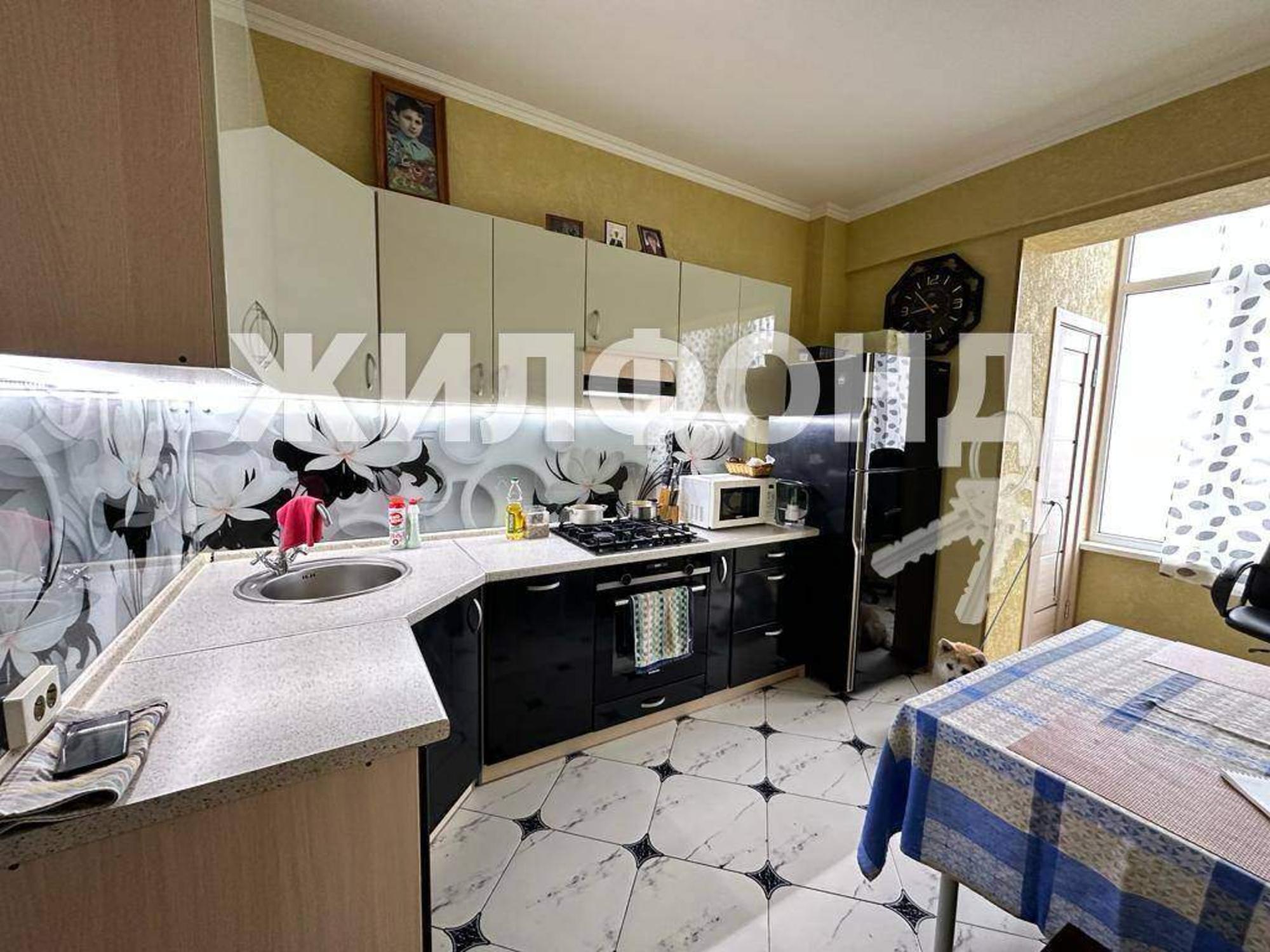 Купить квартиру за 13 900 000 рублей на Транспортная улица, д.80/283