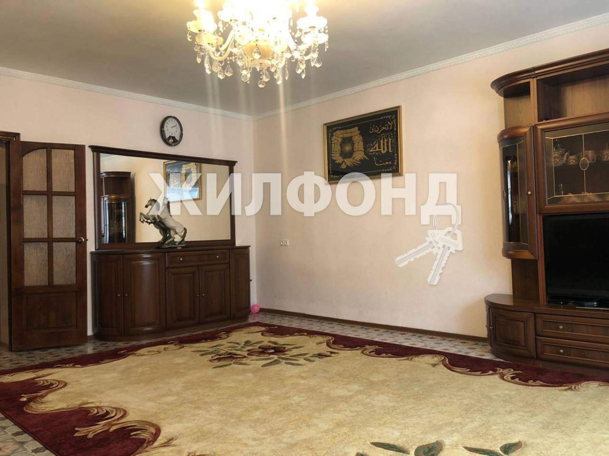 Купить дачу, дом, коттедж за 14 300 000 рублей на Коминтерна улица