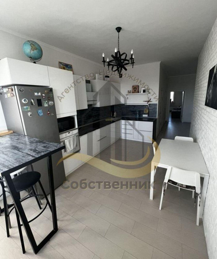 3-комн квартира Степной мкр, 13