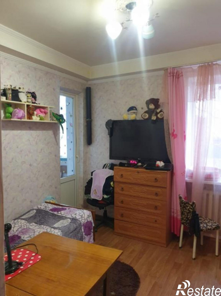 3-комн квартира Луначарского улица,16