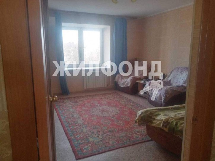 2-комн квартира Строителей улица, д.70