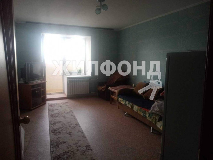 2-комн квартира Строителей улица, д.70