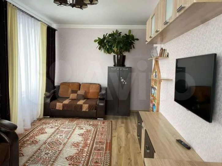2-комн квартира Ленина ул, 417