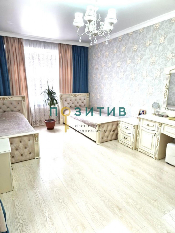 3-комн квартира Олега Головченко ул, 6