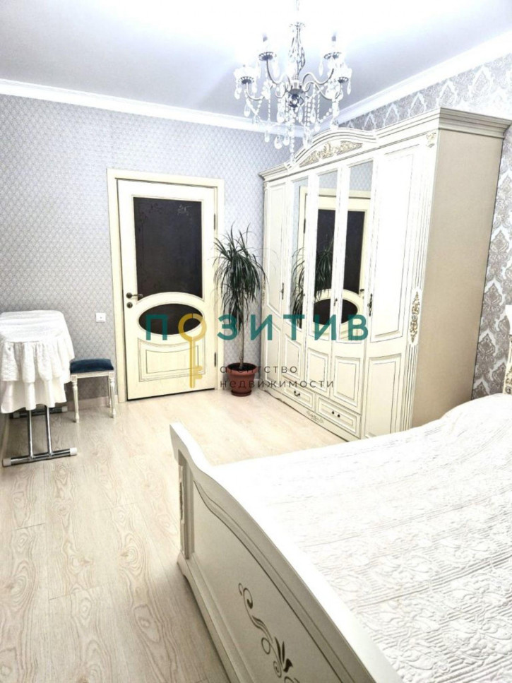 3-комн квартира Олега Головченко ул, 6