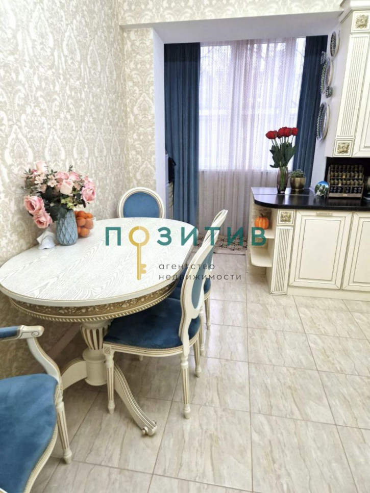 3-комн квартира Олега Головченко ул, 6