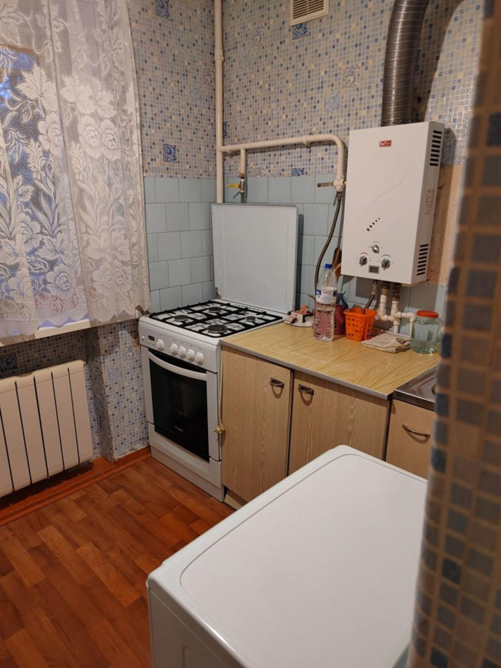 2-комн квартира Энгельса ул, 174