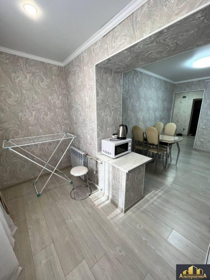 2-комн квартира Героев Медиков ул.