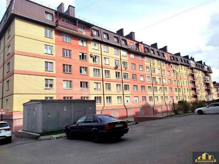 3-комн квартира Орджоникидзе ул.