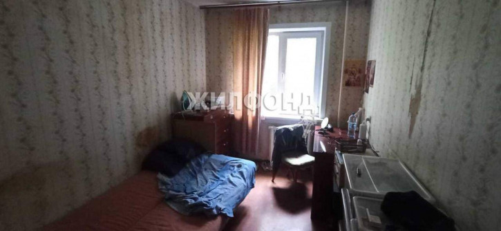 4-комн квартира Иванова улица, д.7