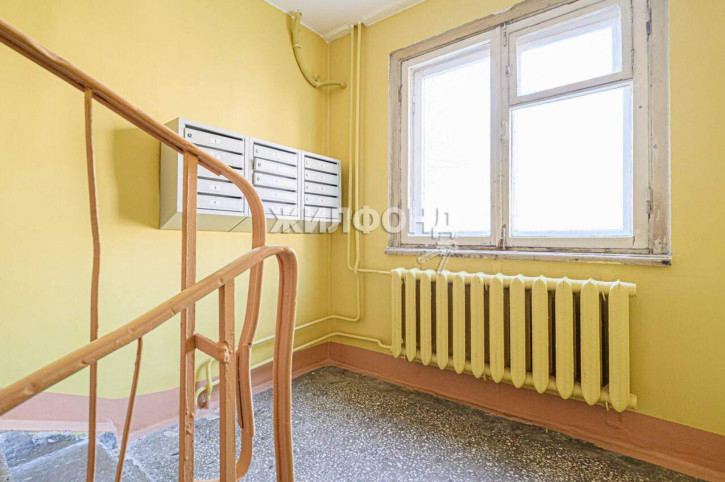 4-комн квартира Иванова улица, д.7