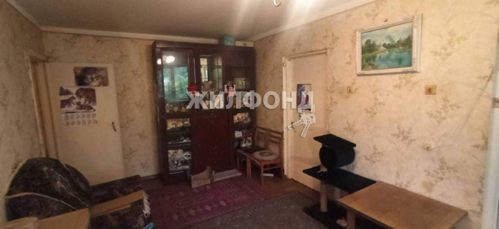 4-комн квартира Иванова улица, д.7