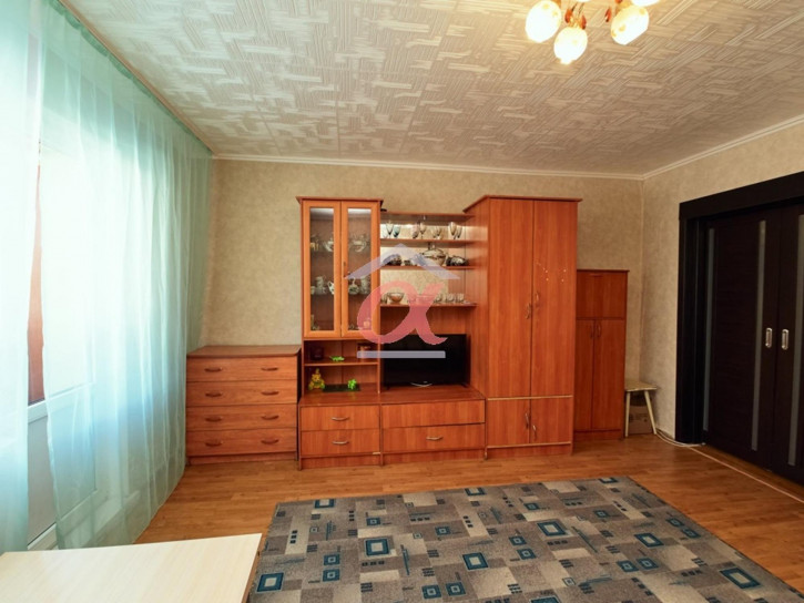 3-комн квартира Молодежный проспект, 13б