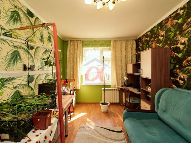 3-комн квартира Молодежный проспект, 13б