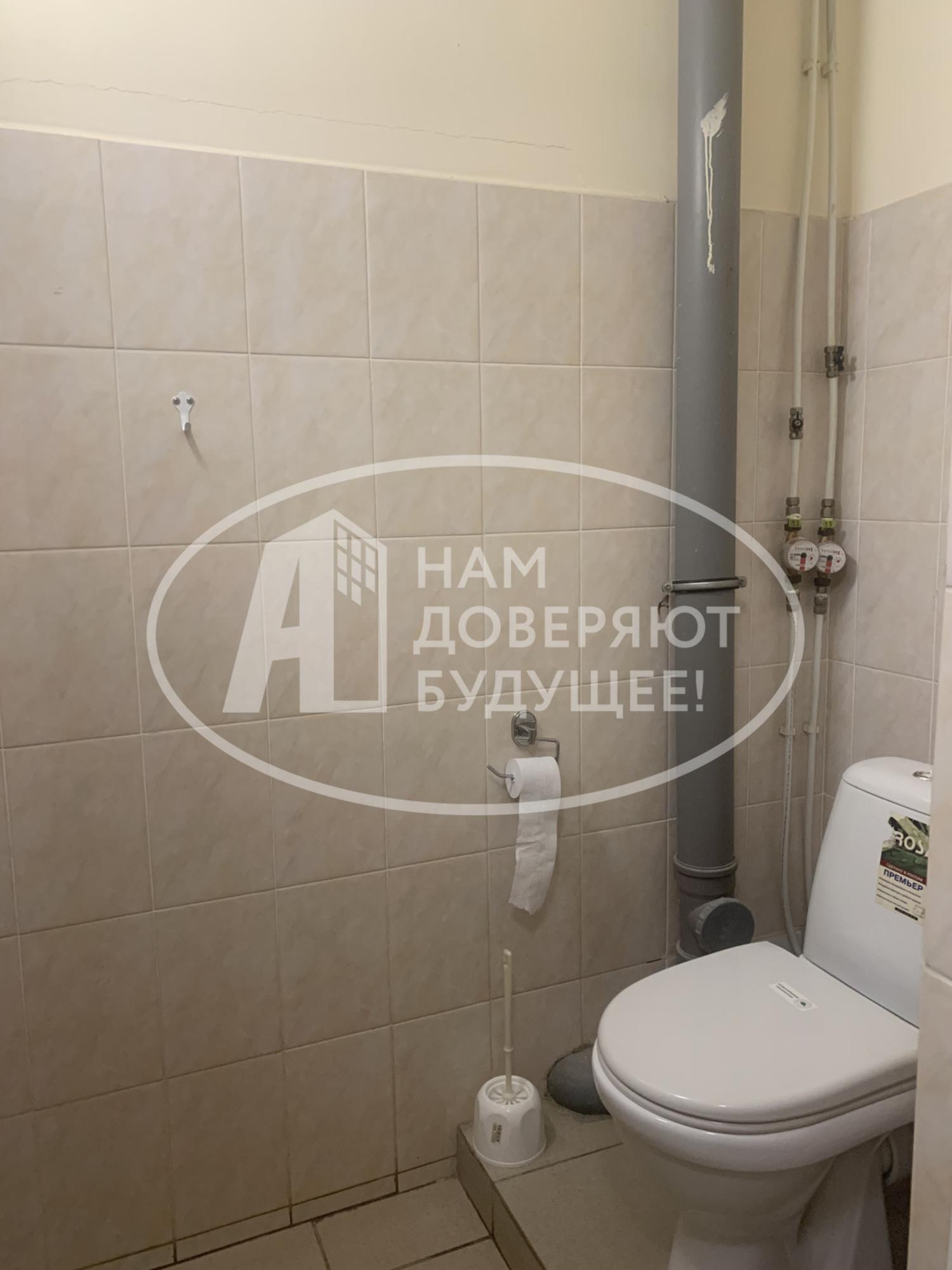Сдать помещение свободного назначения за 850 рублей на улица Газеты Звезда, 27