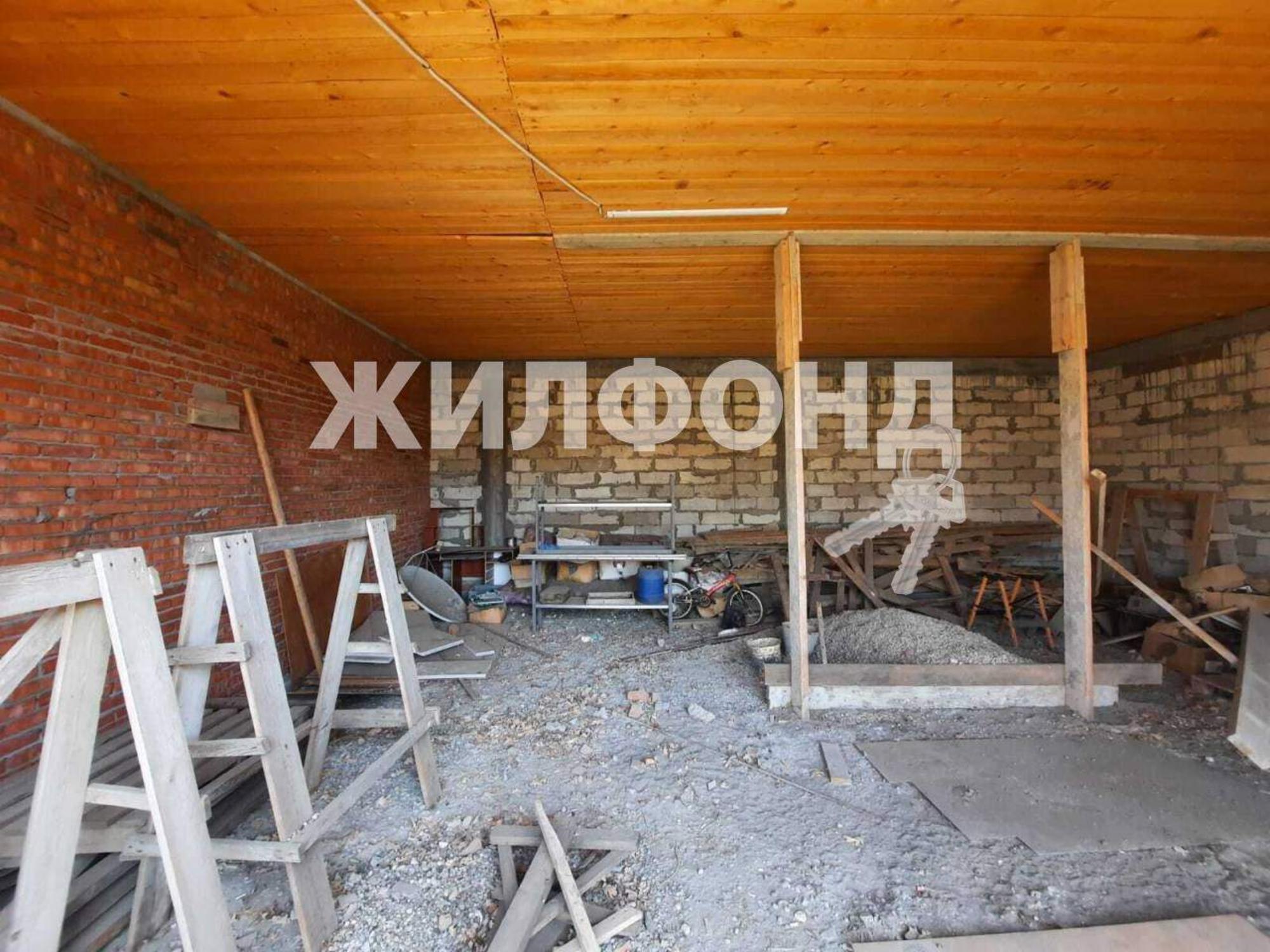 Купить дачу, дом, коттедж за 4 600 000 рублей на Октябрьская улица