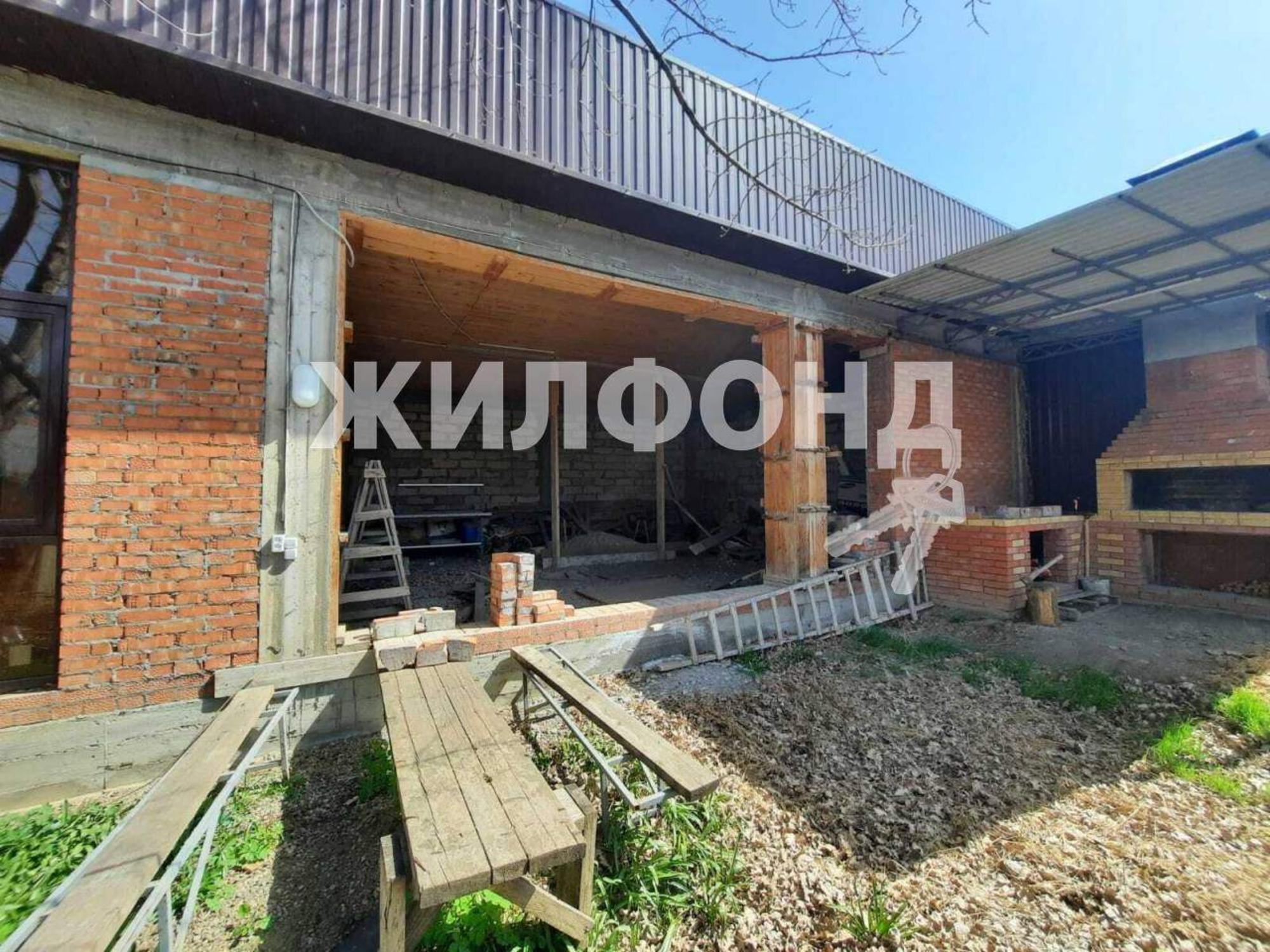Купить дачу, дом, коттедж за 4 600 000 рублей на Октябрьская улица