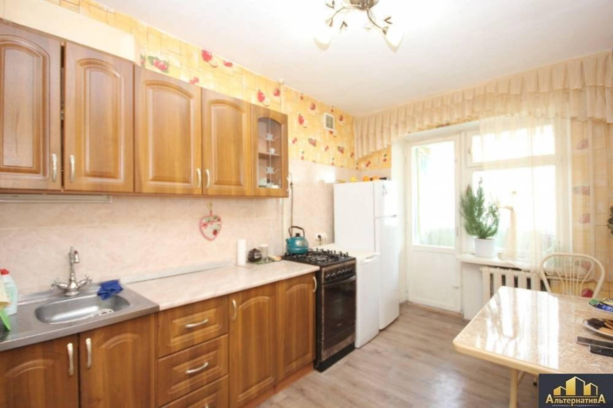 Купить квартиру за 9 500 000 рублей на Крылова ул.