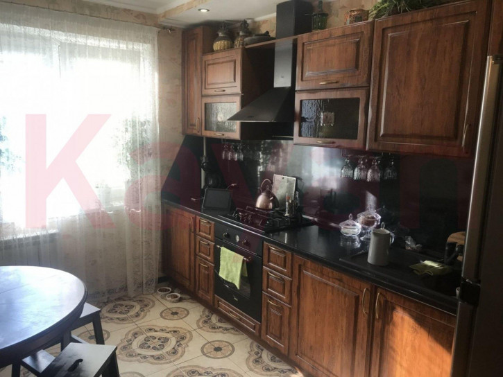 3-комн квартира Волгоградская ул.