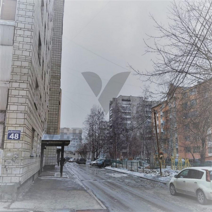 3-комн квартира ул. Котовского,48