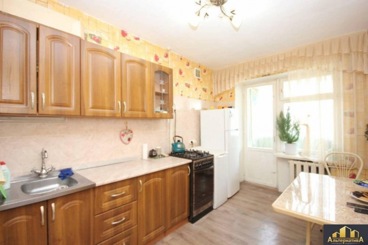 3-комн квартира Крылова ул.