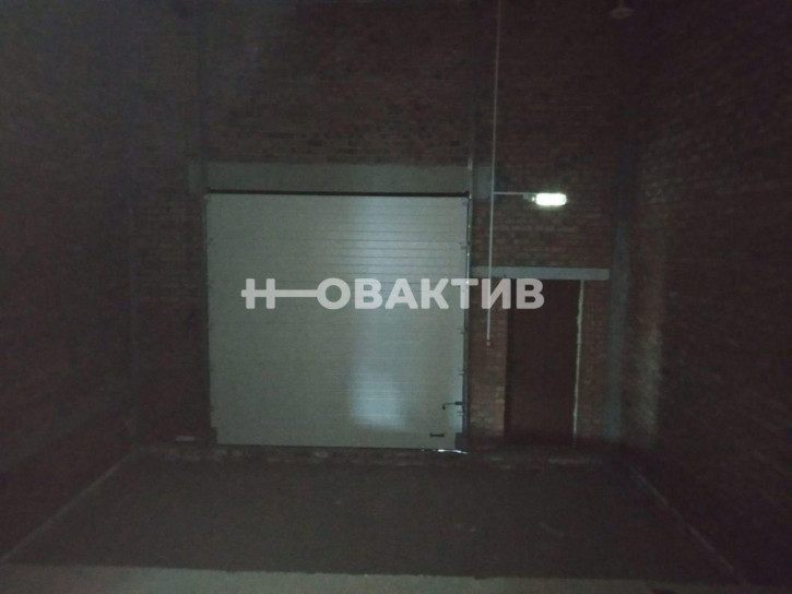 Торговое помещение улица Виктора Уса, 1/1