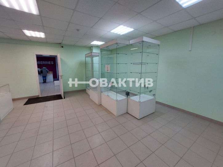 Торговое помещение улица Новосибирская, 4