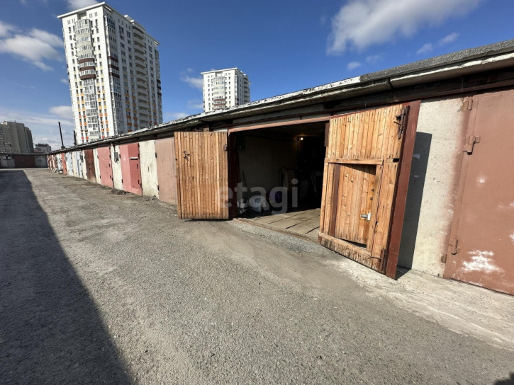 Гараж/парковка Широтная 34