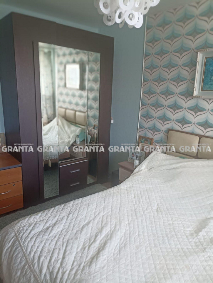 3-комн квартира ул. Ленина, 72