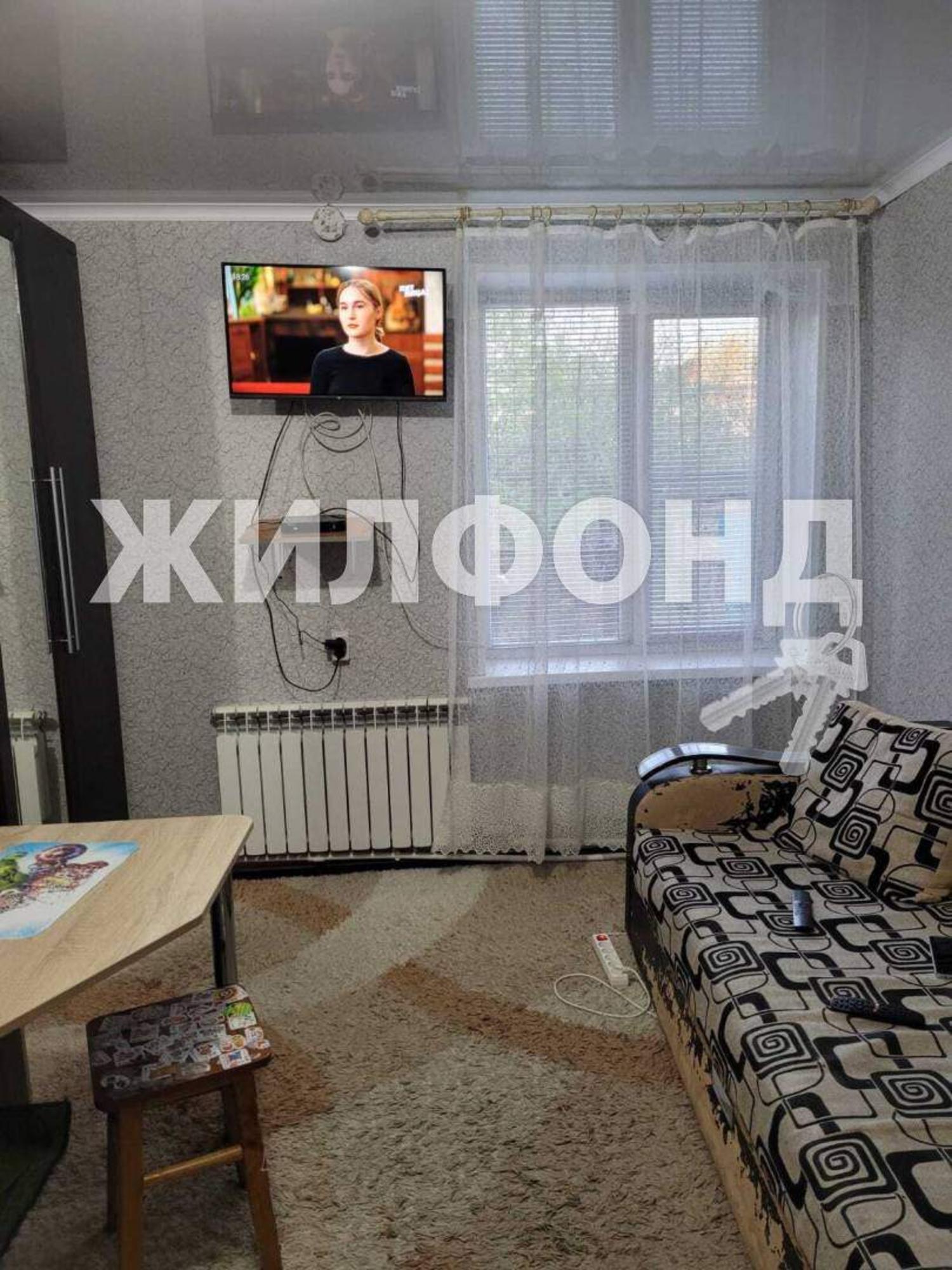 Купить квартиру за 2 350 000 рублей на Мельничная улица, д.10/1