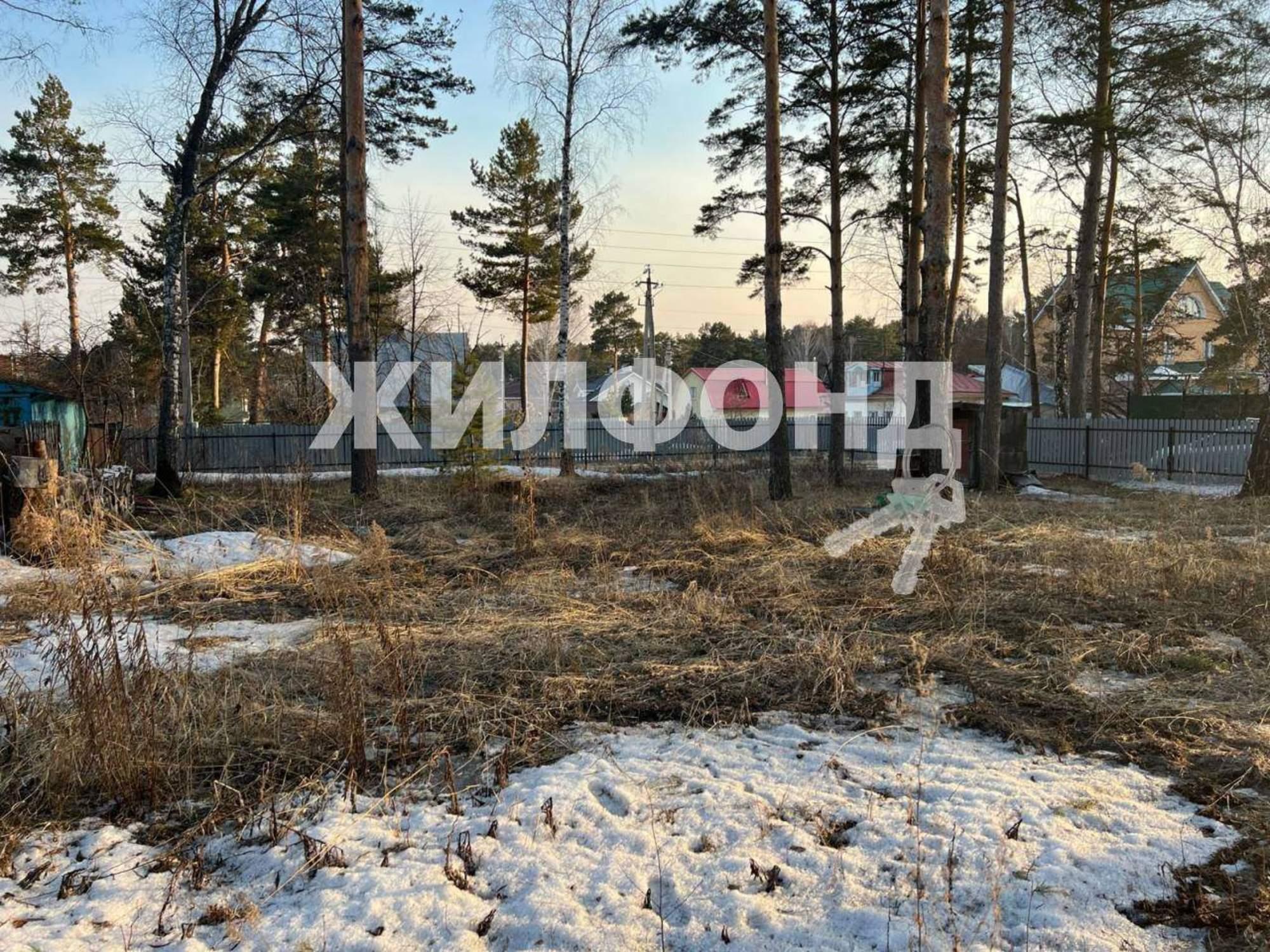 Купить землю, земельный участок за 4 000 000 рублей на Дачная улица