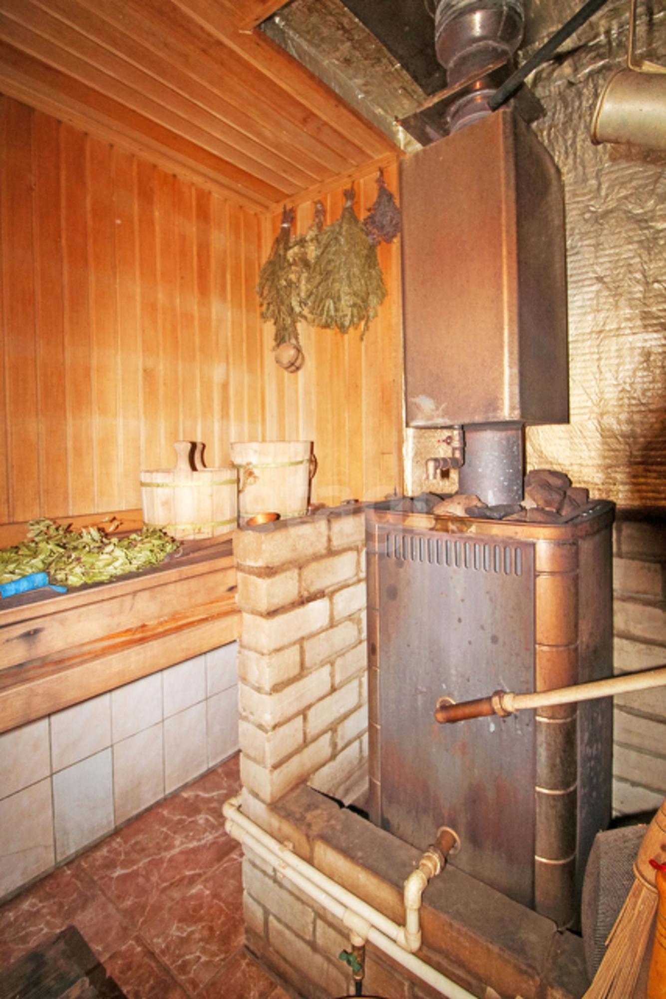 Купить дачу, дом, коттедж за 11 400 000 рублей на Луговая