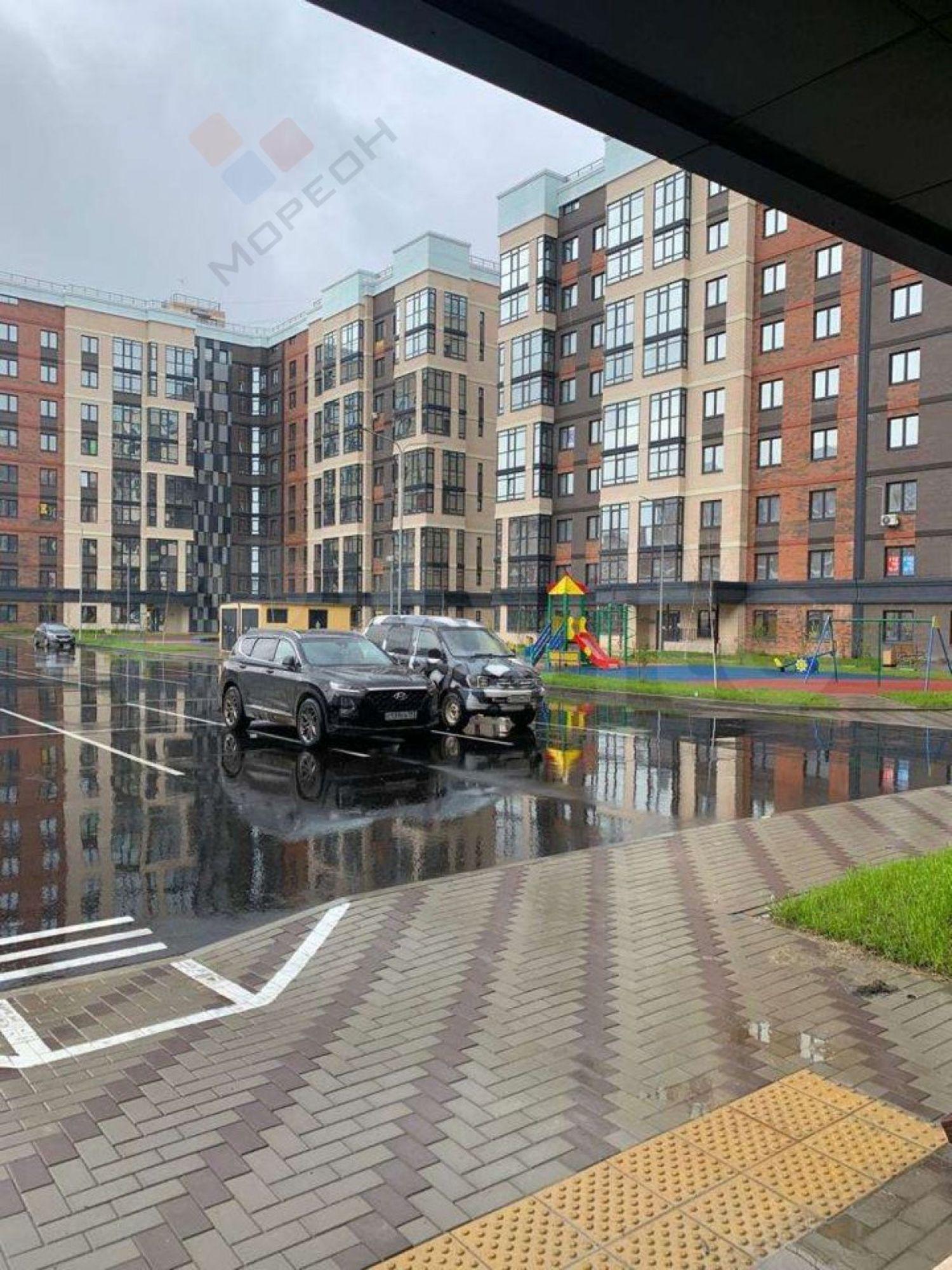 Купить квартиру за 4 000 000 рублей на Генерала Корнилова ул, 10