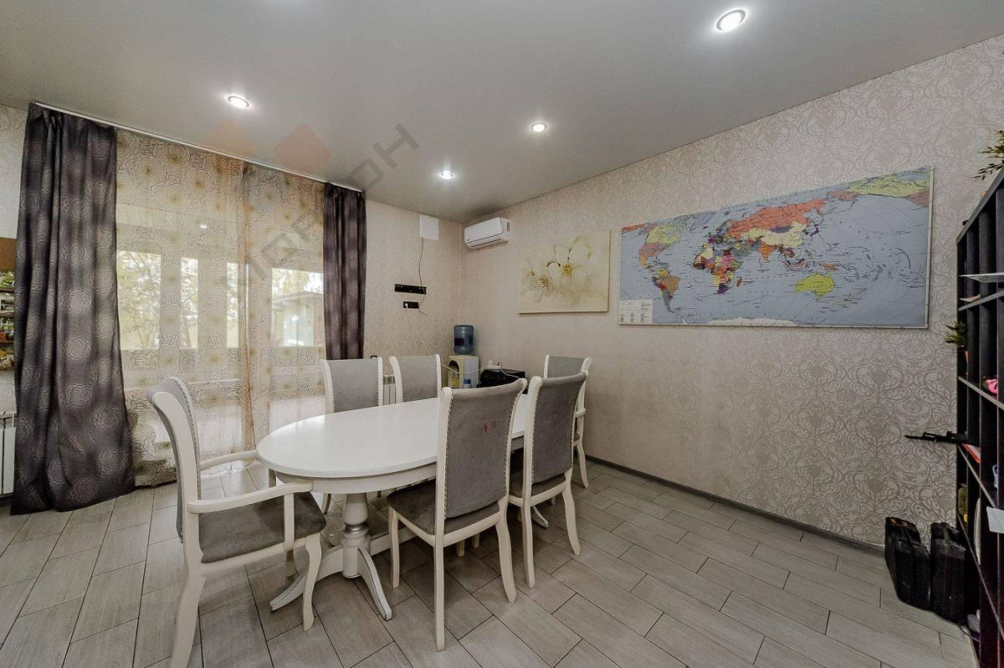 Купить дачу, дом, коттедж за 13 490 000 рублей на Большевистская ул, 23