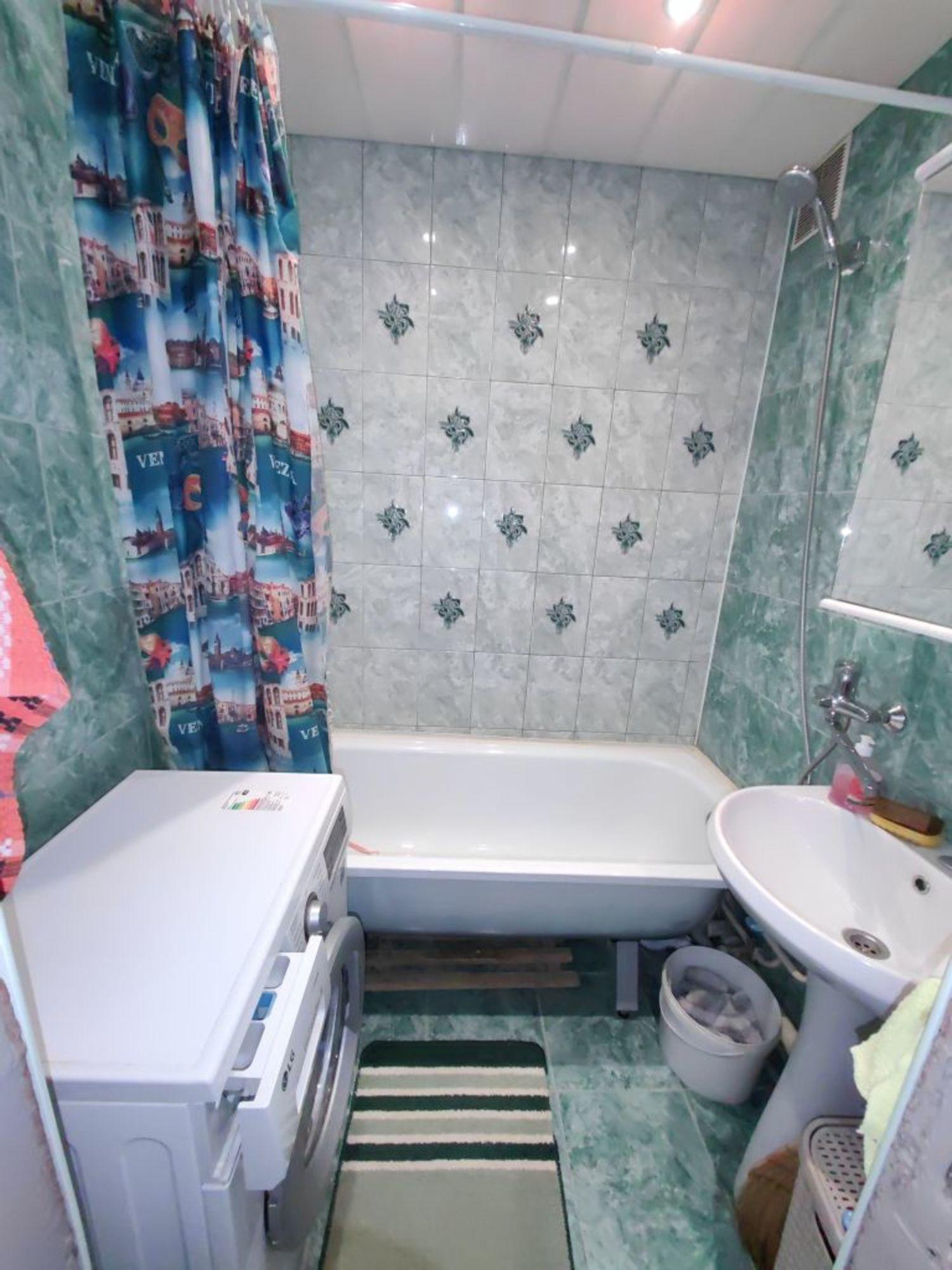 Купить квартиру за 6 100 000 рублей на Генерала Горбатова ул, 17а