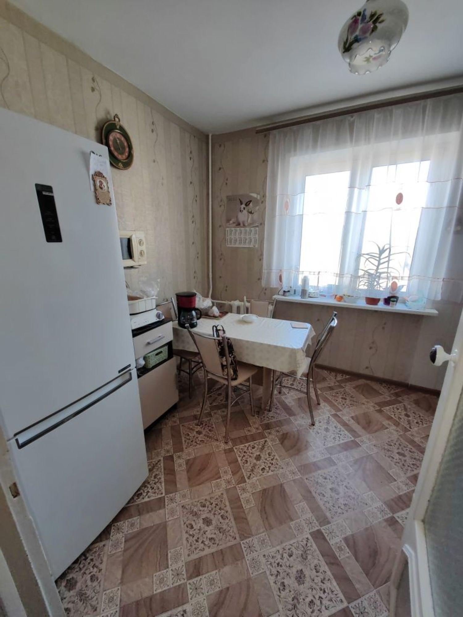 Купить квартиру за 6 100 000 рублей на Генерала Горбатова ул, 17а