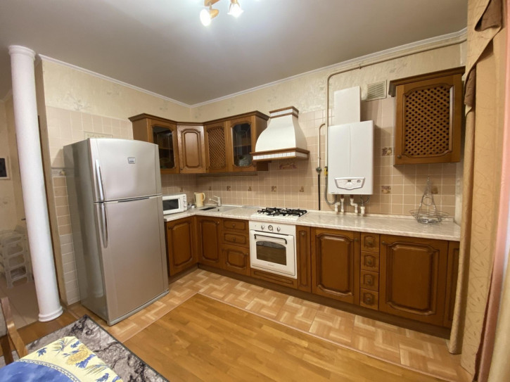 3-комн квартира улица Краснозелёных, 29/12
