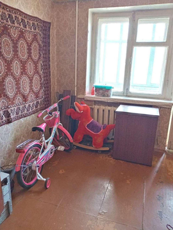 4-комн квартира Танеева улица, 12