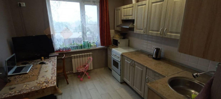 3-комн квартира Кубанская ул, 22