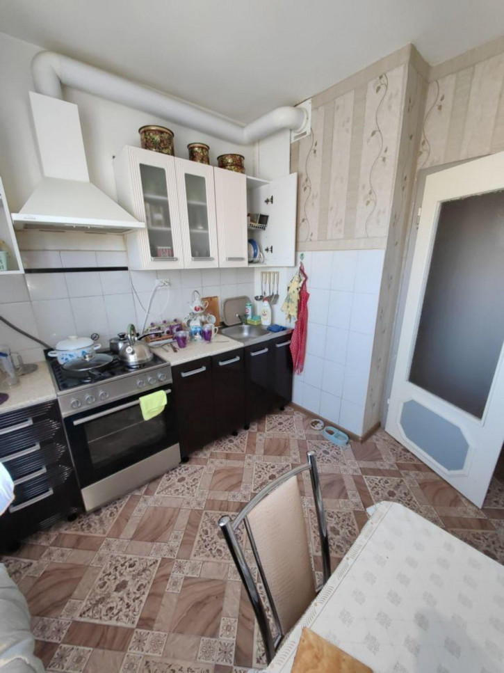 4-комн квартира Генерала Горбатова ул, 17а