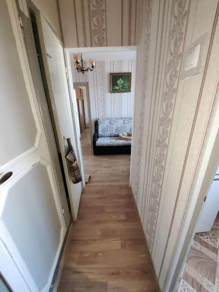 4-комн квартира Генерала Горбатова ул, 17а