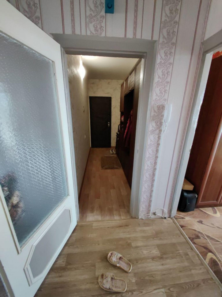 4-комн квартира Генерала Горбатова ул, 17а