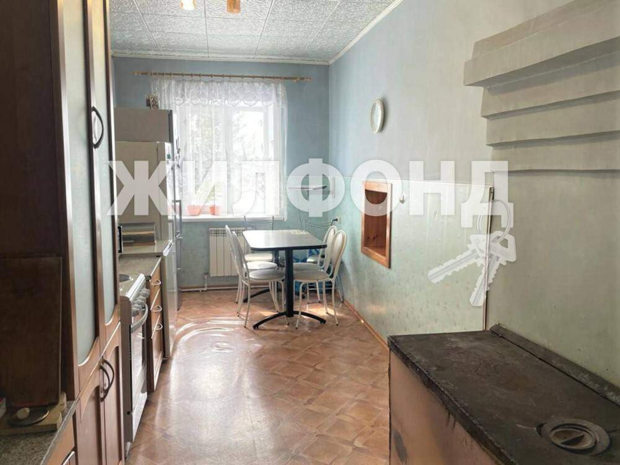 Купить дачу, дом, коттедж за 5 600 000 рублей на Чкалова улица
