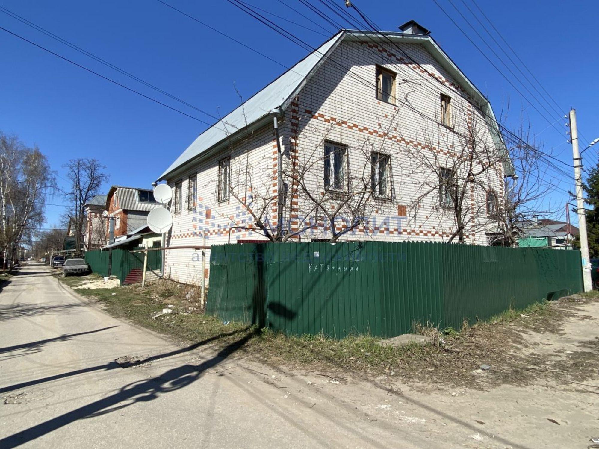 Купить дачу, дом, коттедж за 19 000 000 рублей на Зеленая ул, 17
