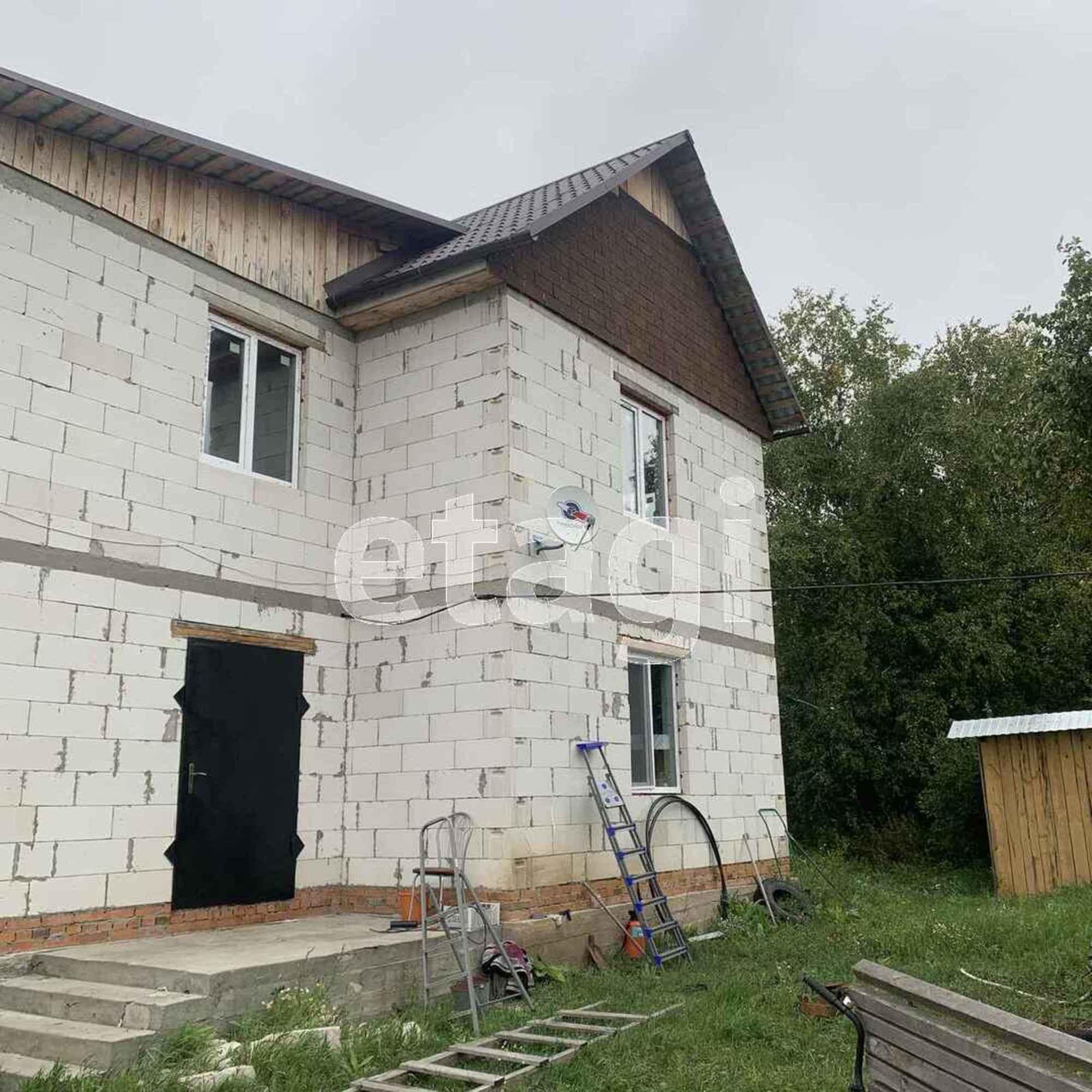 Купить дачу, дом, коттедж за 5 000 000 рублей на Трактовая, 1