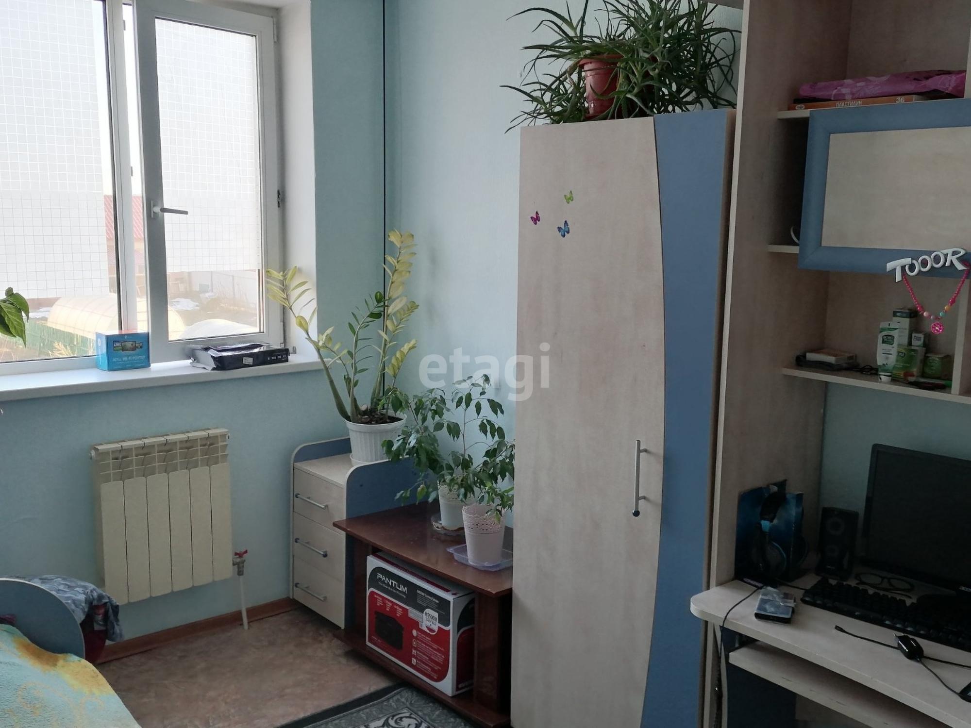 Купить дачу, дом, коттедж за 5 990 000 рублей на Центральный (мкр Молодежный) б-р, 12а