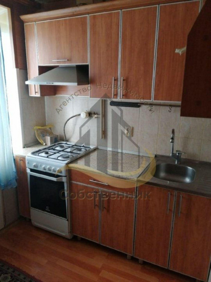 3-комн квартира Лазарева ул, 28
